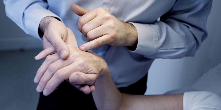 La dermatoscopie en médecine familiale